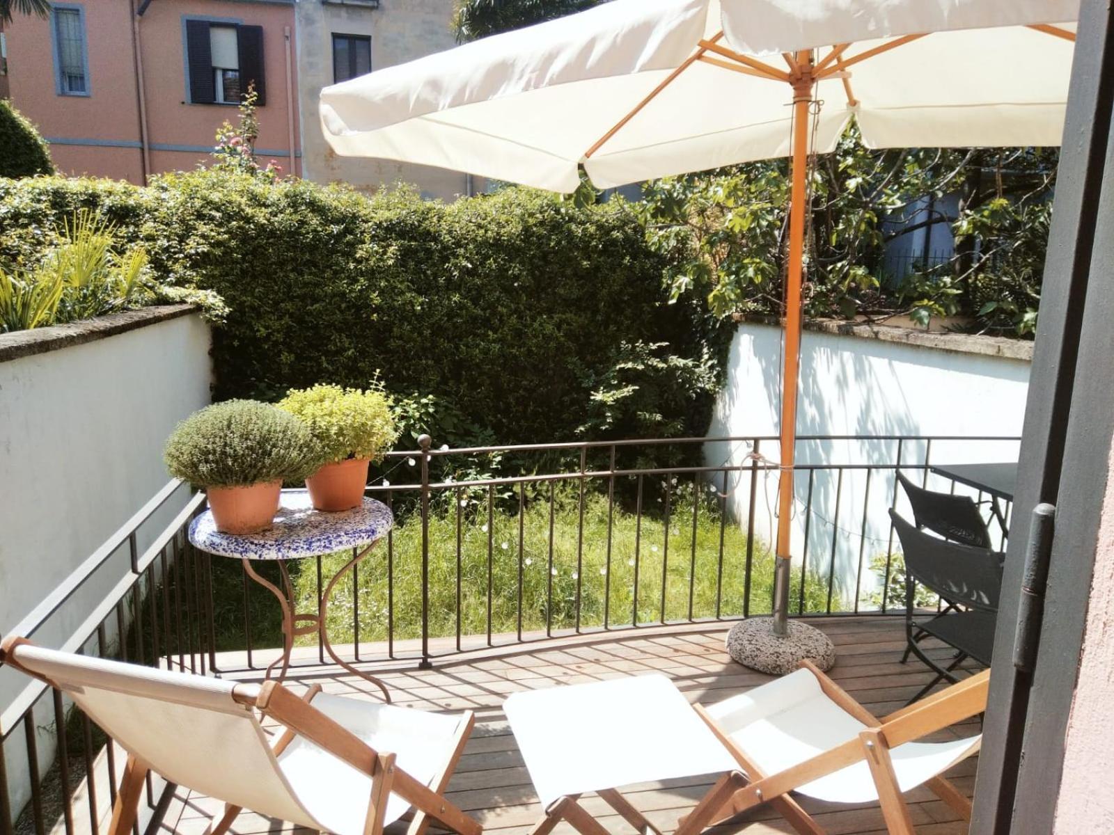 Casa Mari - Free Secure Parking, Breakfast, Private Bathroom, Wifi, Garden, Aircon, 3 Min Walk To Metro And Train Station Milan Extérieur photo