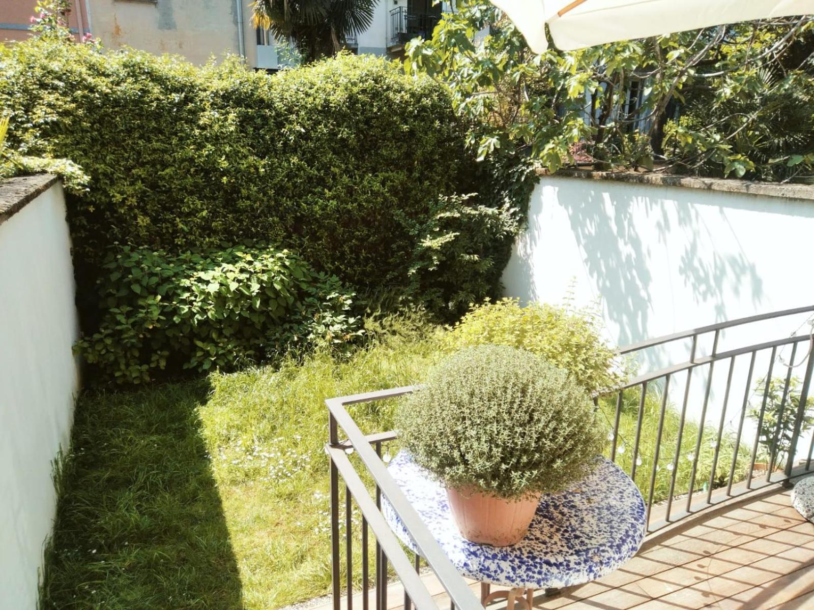 Casa Mari - Free Secure Parking, Breakfast, Private Bathroom, Wifi, Garden, Aircon, 3 Min Walk To Metro And Train Station Milan Extérieur photo